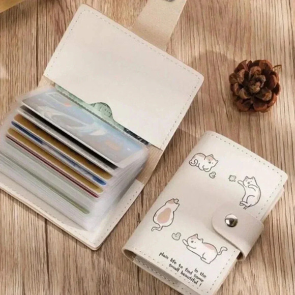 Cream colored wallet with small kitties ducks plain life find small beauties - Picture 4 of 6